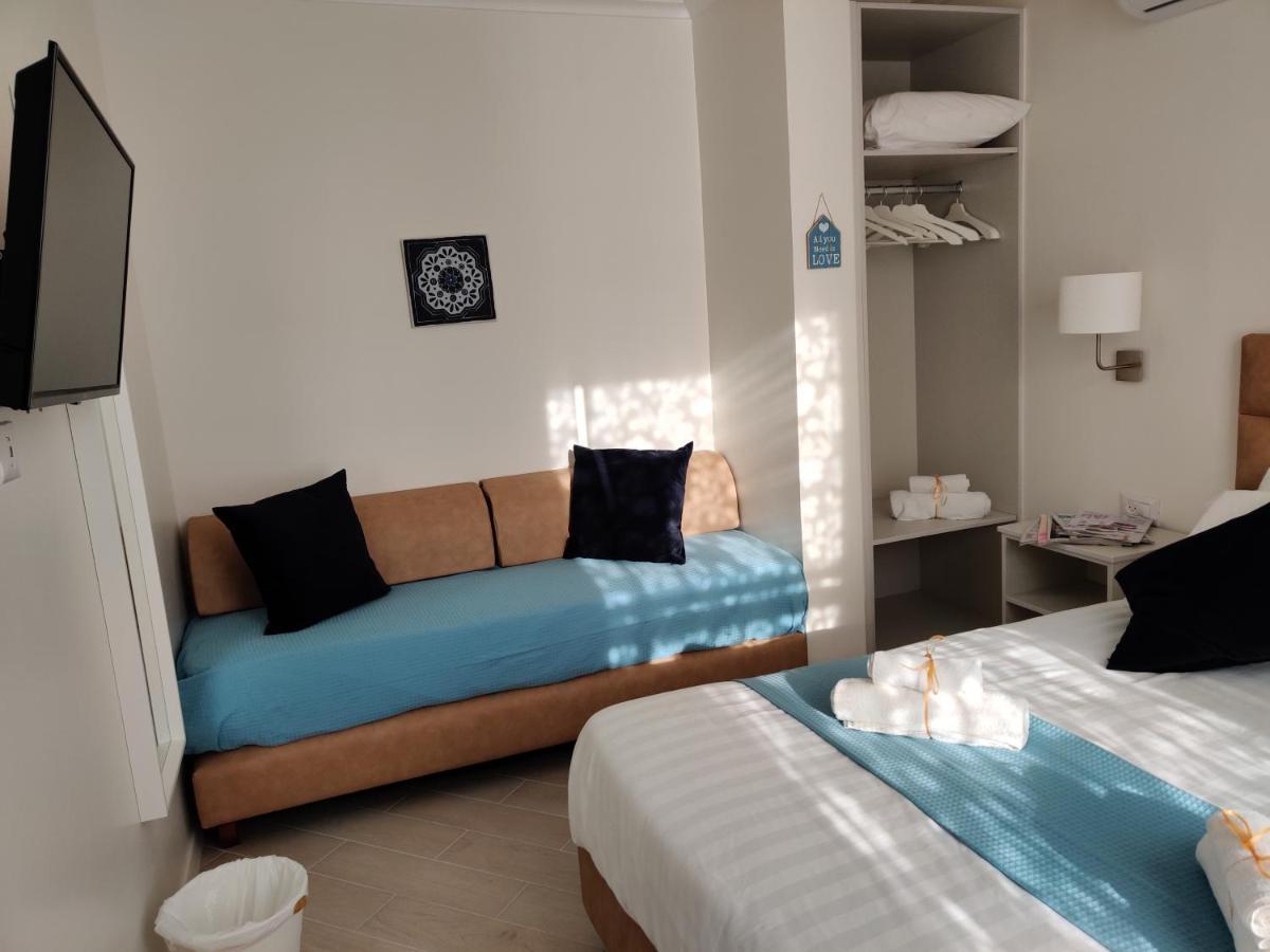 Migdal Luxury Suites Netanya J29 Exterior foto